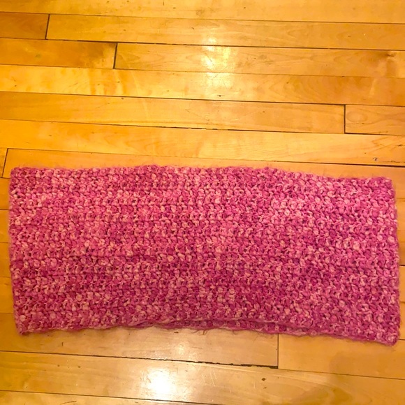 Handmade circular scarf, pink mix, O/S - Picture 1 of 4
